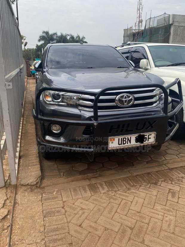 Toyota Hilux SR5 4x4 2016 Teal