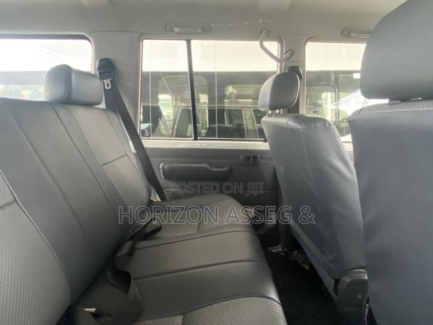 Toyota Land Cruiser 76 Series 2022 White