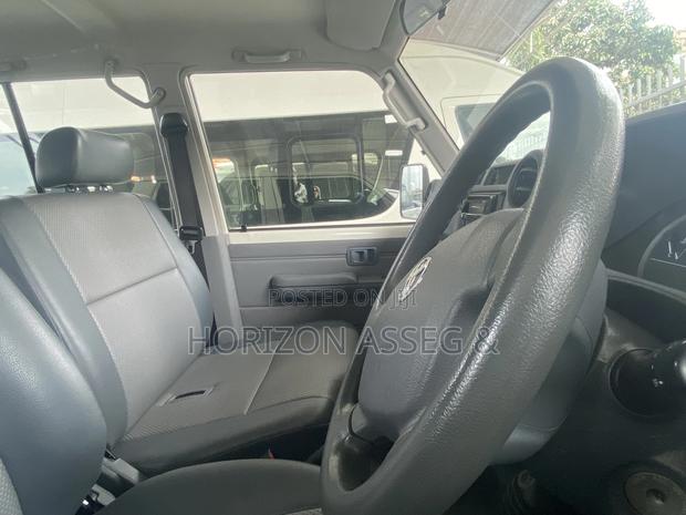 Toyota Land Cruiser 76 Series 2022 White