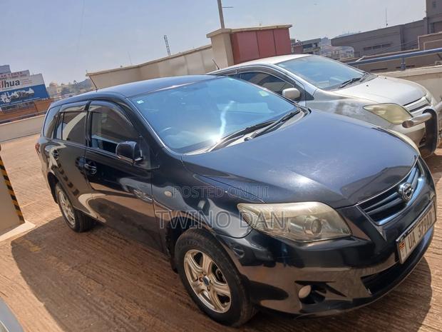 Toyota Corolla Fielder 2011 Black