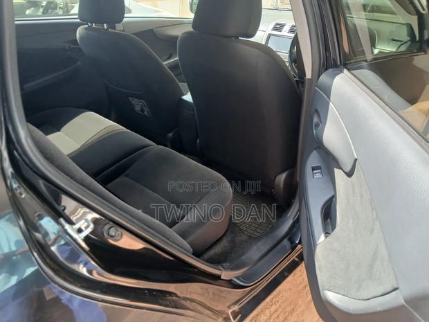 Toyota Corolla Fielder 2011 Black