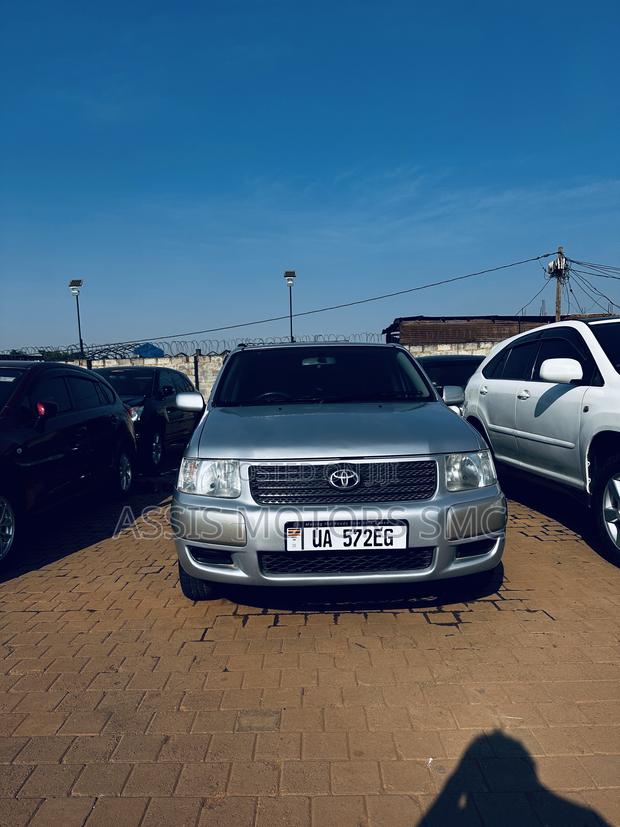 Toyota Succeed SV Premium 2014 Silver