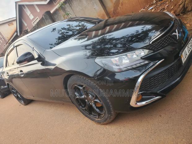 Toyota Mark X 2010 Black