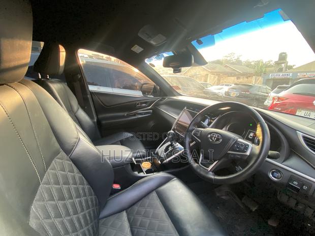 Toyota Noah 2008 Silver