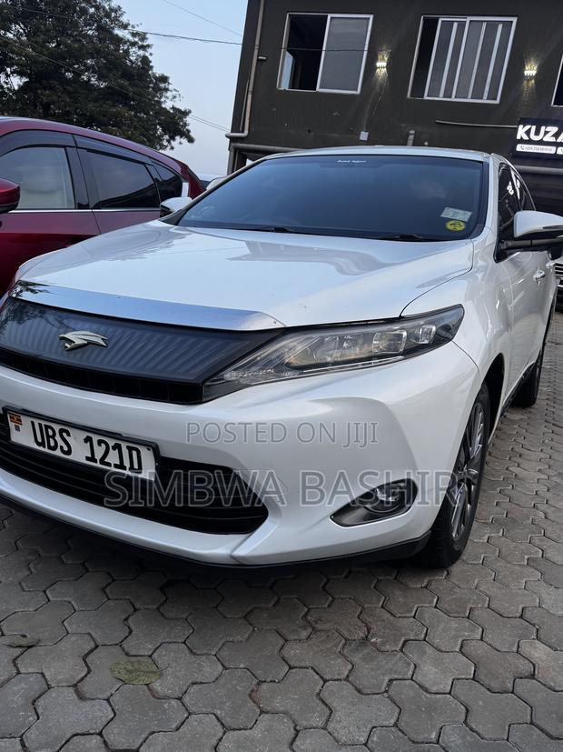 Toyota Harrier 2015 White