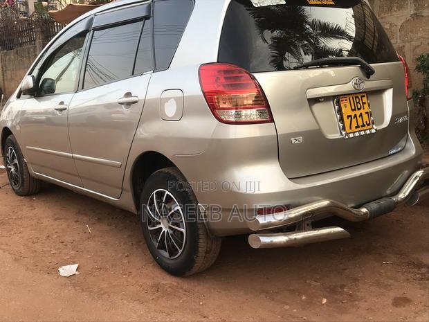 Toyota Corolla Spacio 2006 Silver
