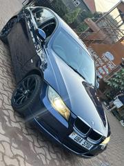 BMW 320i Sedan RWD 2002 White for sale