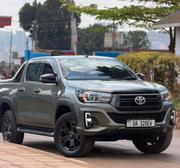 Toyota Hilux 2018 Green for sale