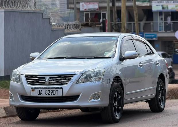 Toyota Premio 2009 Silver