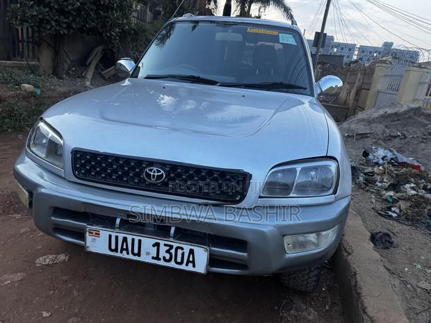 Toyota RAV4 2002 Silver