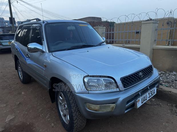 Toyota RAV4 2002 Silver