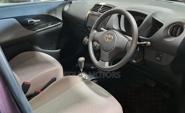 Toyota IST 2011 Black