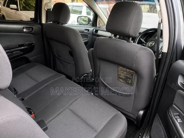 Toyota Wish 2008 Gray