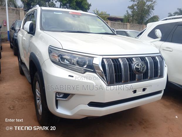 Toyota Land Cruiser Prado 2018 White