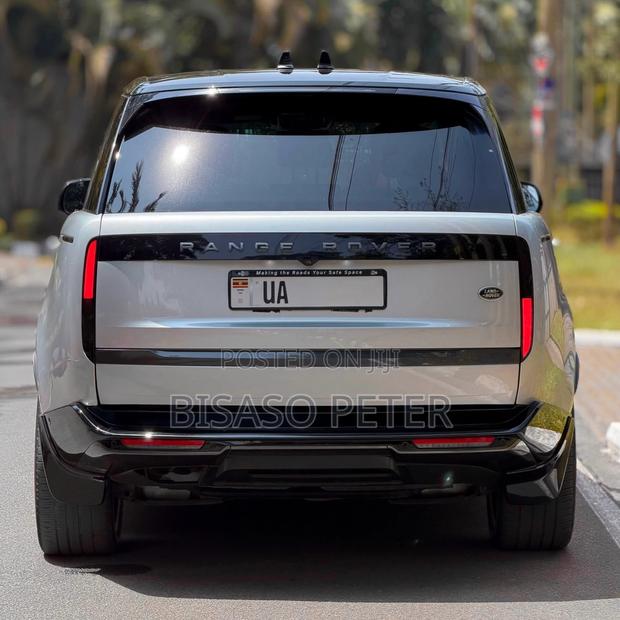 Land Rover Range Rover Vogue 2023 Silver