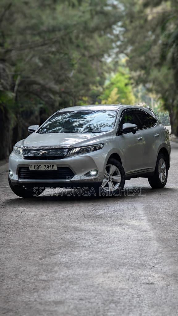 Toyota Harrier 2016 Silver