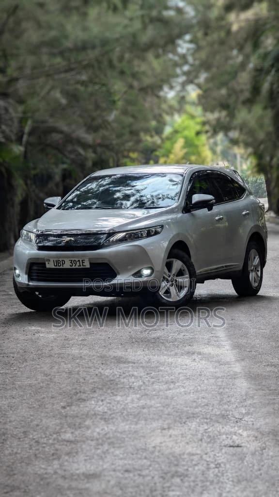Toyota Harrier 2016 Silver