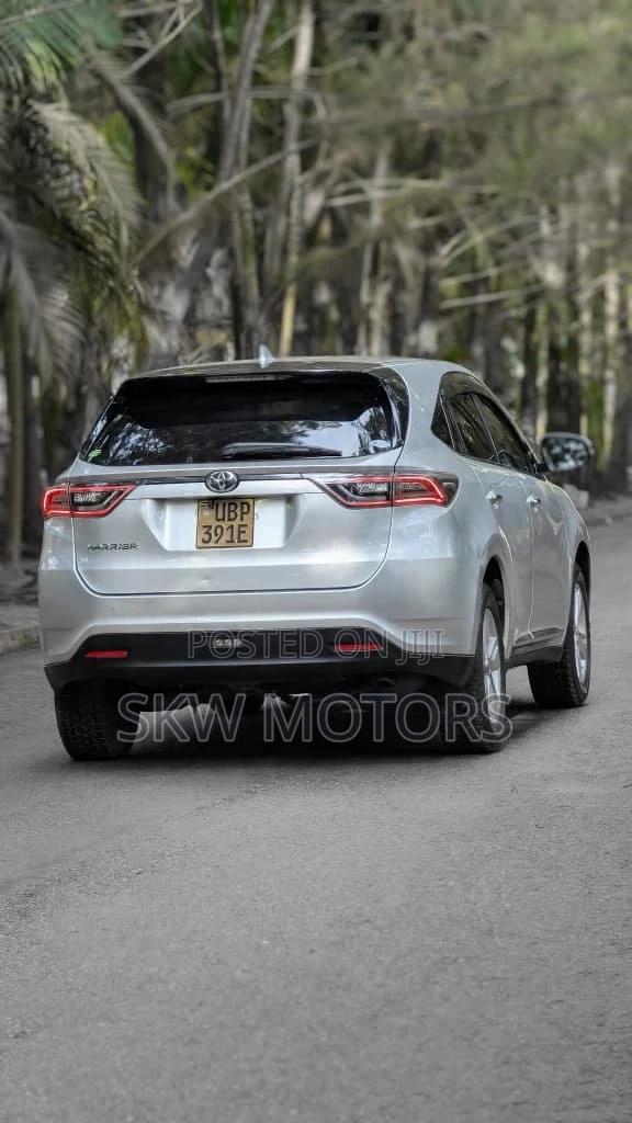 Toyota Harrier 2016 Silver