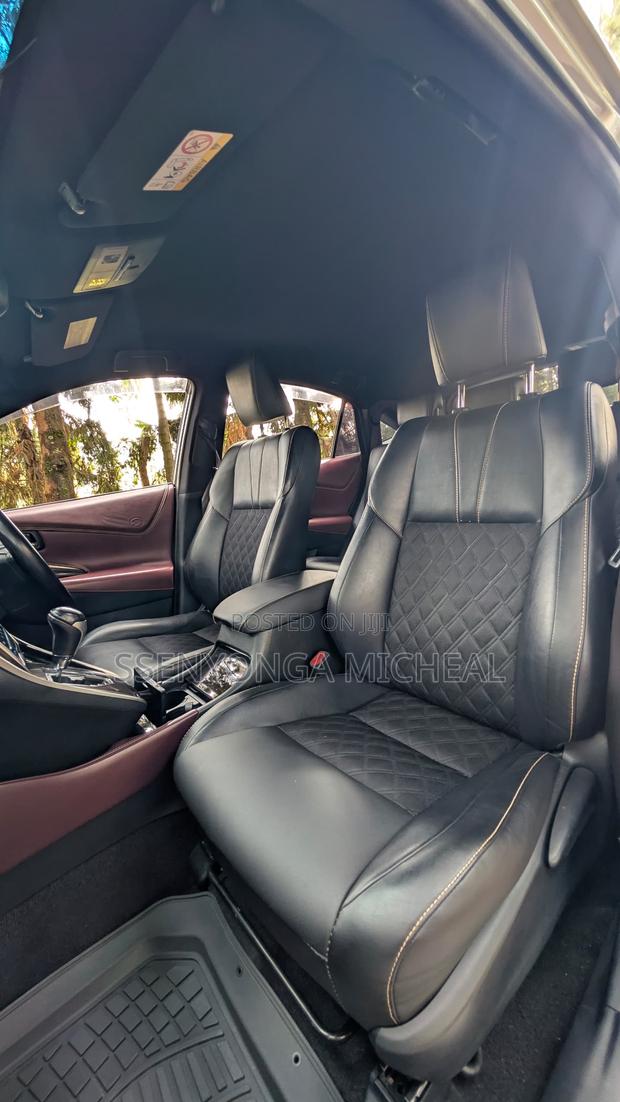 Toyota Harrier 2016 Silver