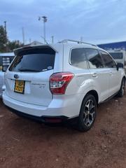 Subaru Forester 2014 White for sale