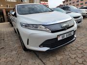 Toyota Harrier 2017 White for sale