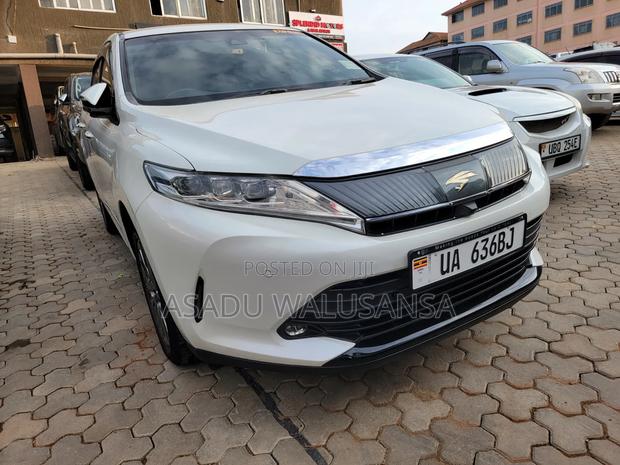 Toyota Harrier 2017 White