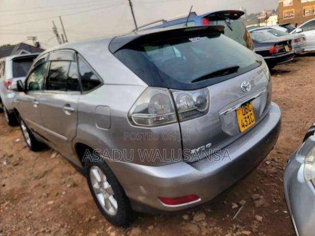Toyota Harrier 2008 Silver