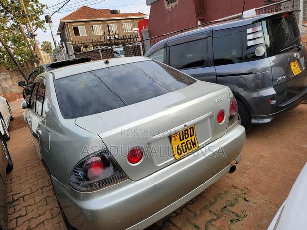 Toyota Altezza 2003 Gray