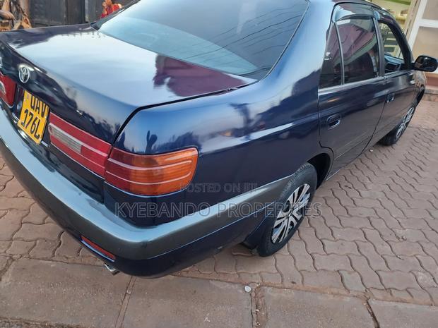 Toyota Premio 2001 Blue