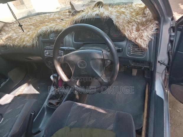 Mazda 323 1.6 2003 Silver