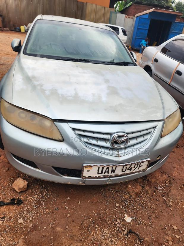 Mazda Atenza 2002 Blue