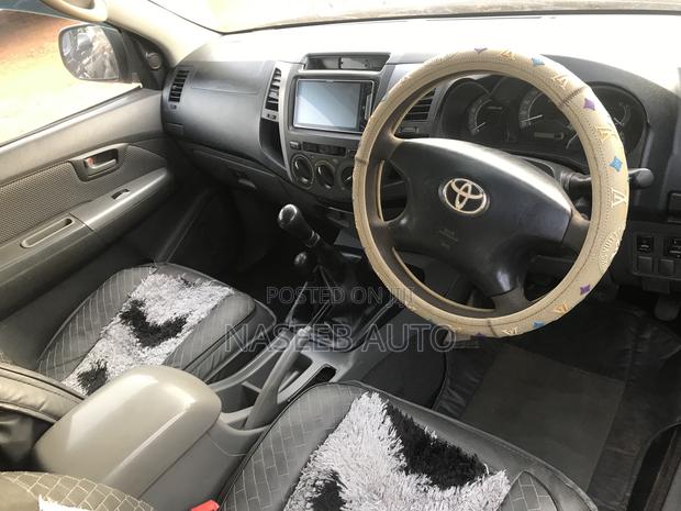 Toyota Hilux 2008 Black