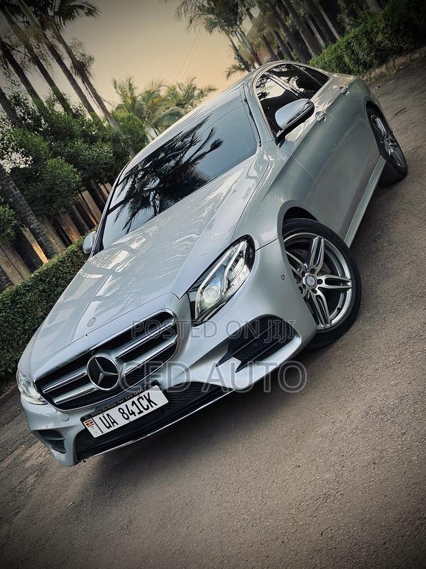 Mercedes-Benz E200 2017 Silver