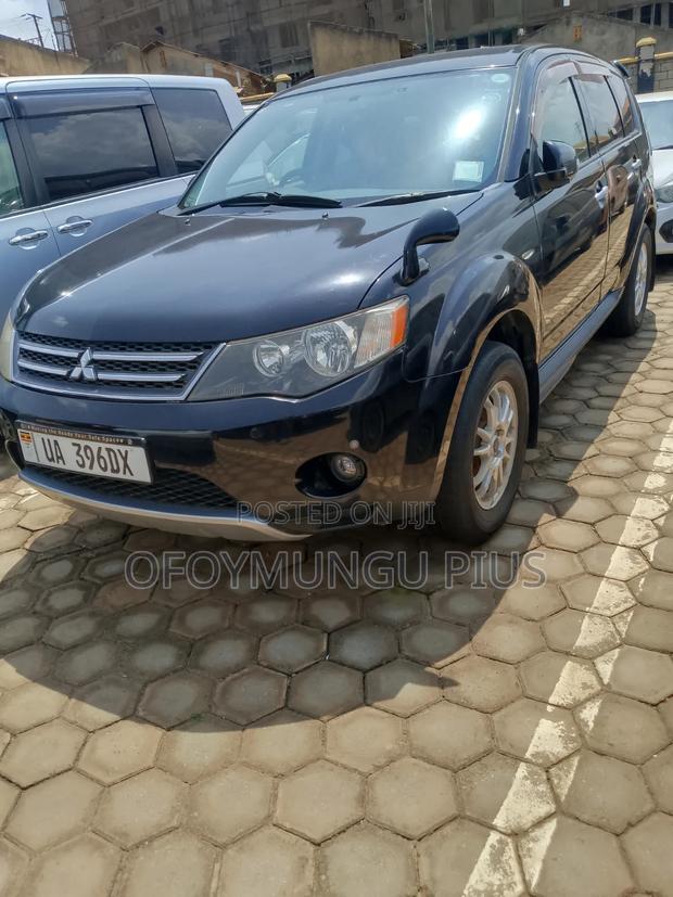 Mitsubishi Outlander 2012 Black