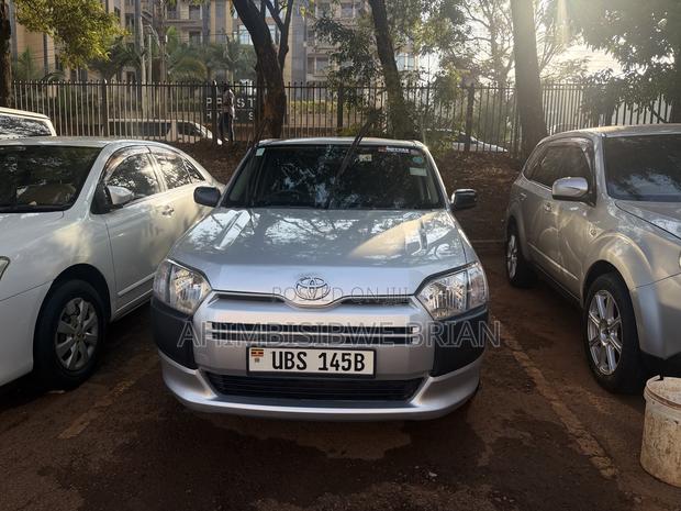 Toyota Probox 2015 Silver