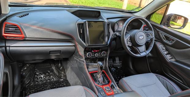 Subaru Forester 2019 White