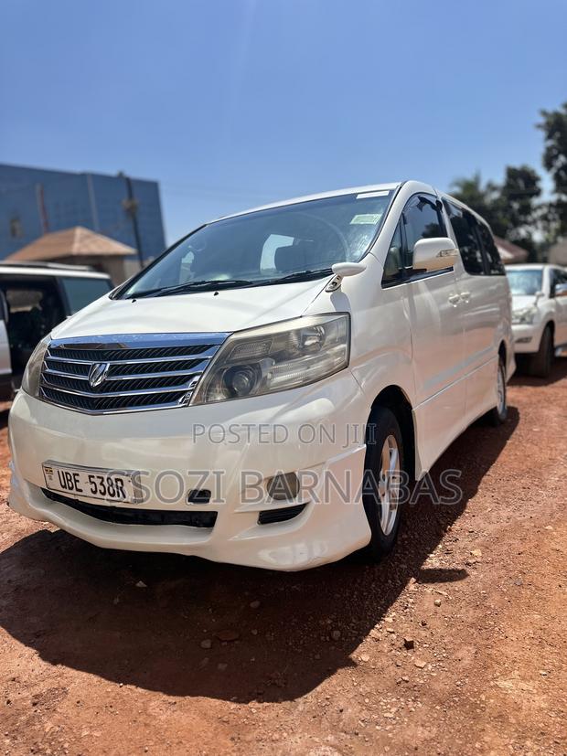 Toyota Alphard 2007
