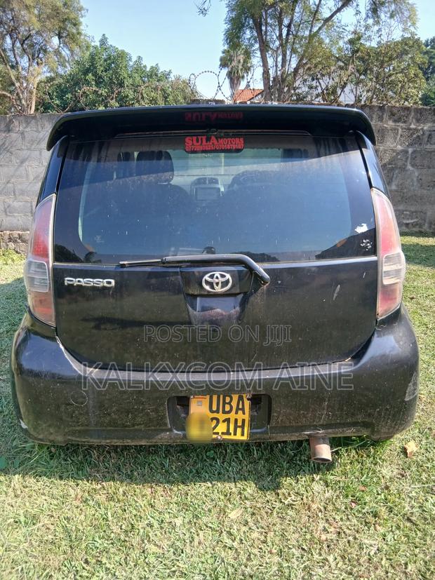Toyota Noah 2005 Black