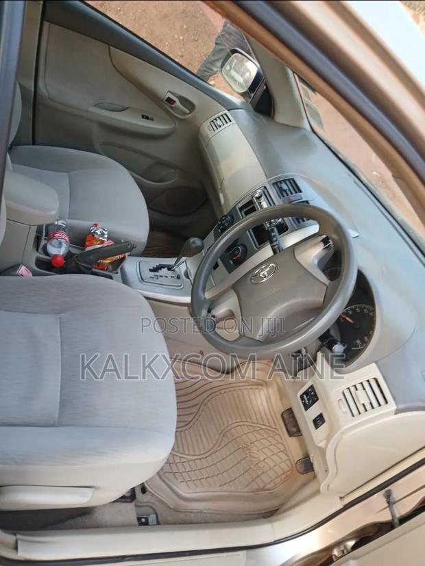 Toyota Axio 2006 Silver