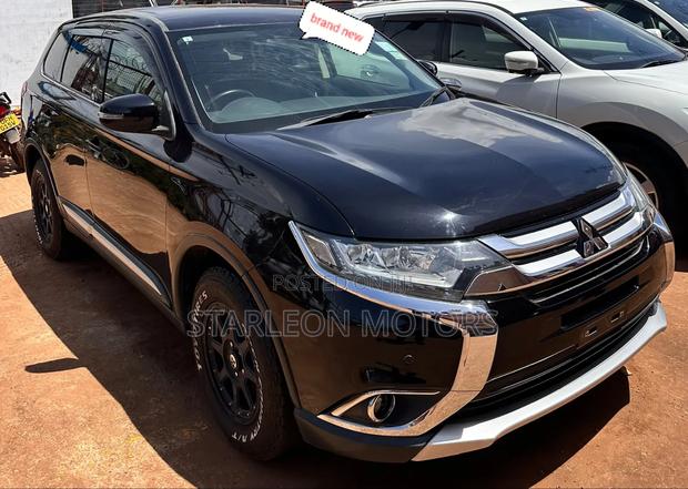 Mitsubishi Outlander 2017 Black