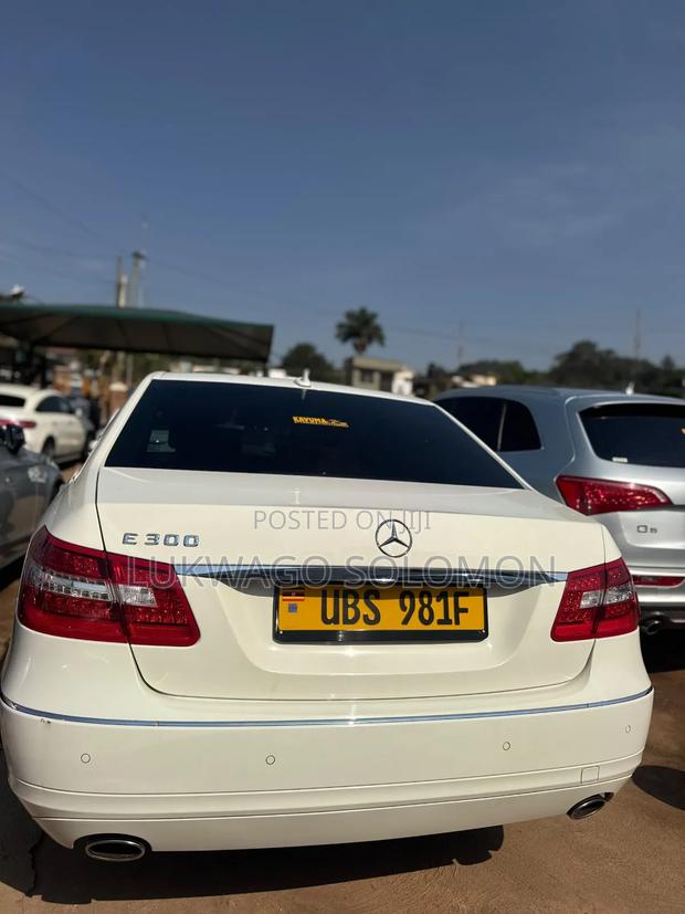 Mercedes-Benz E300 2012 White