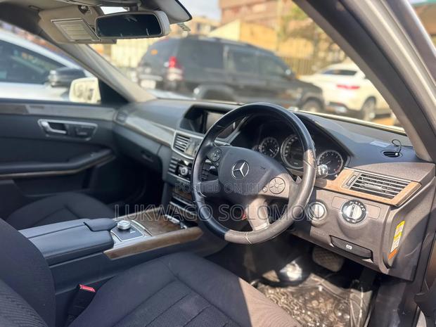 Mercedes-Benz E300 2012 White