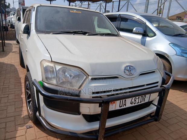 Toyota Probox 2015 White