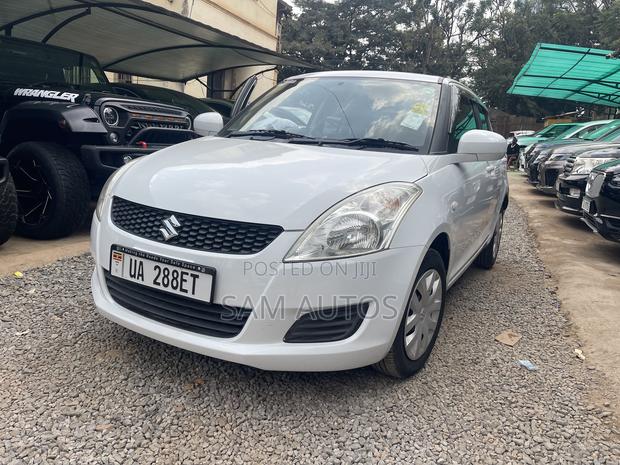 Suzuki Swift 2011 White