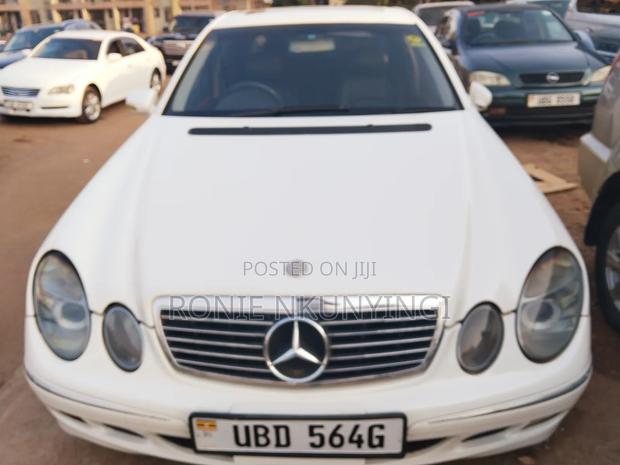 Mercedes-Benz E240 2007 White