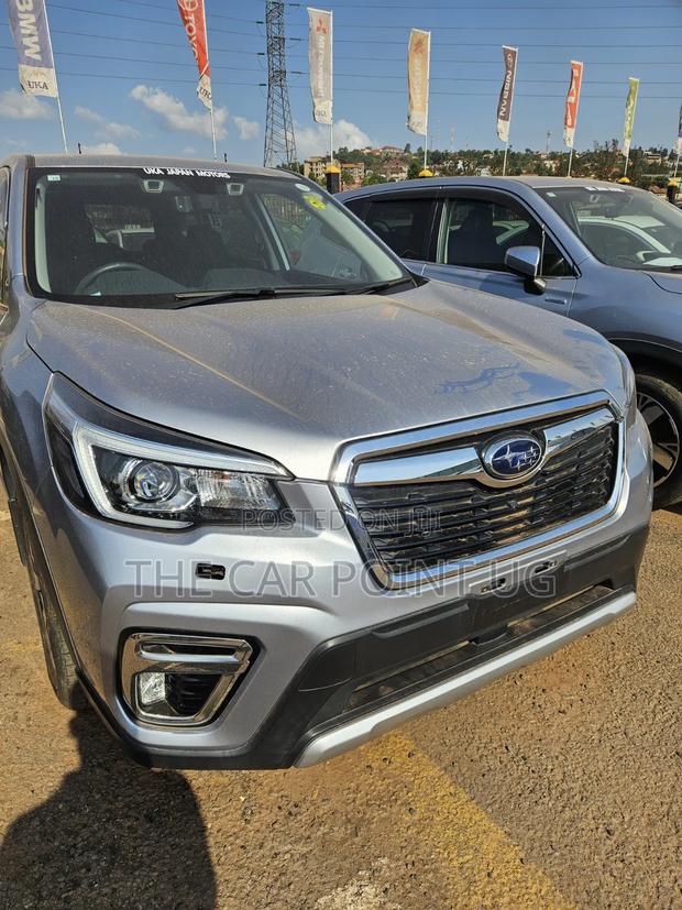 Subaru Forester 2021 Silver