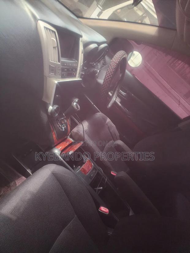 Toyota Harrier 2005 Silver