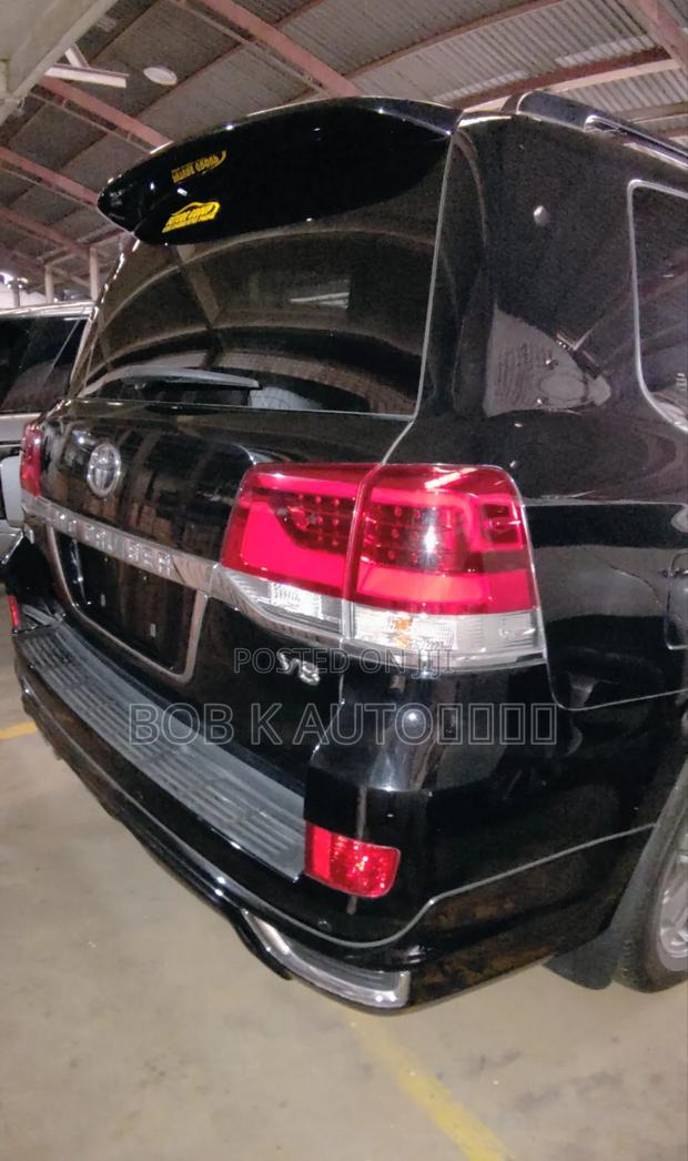 Toyota Land Cruiser 2020 Black