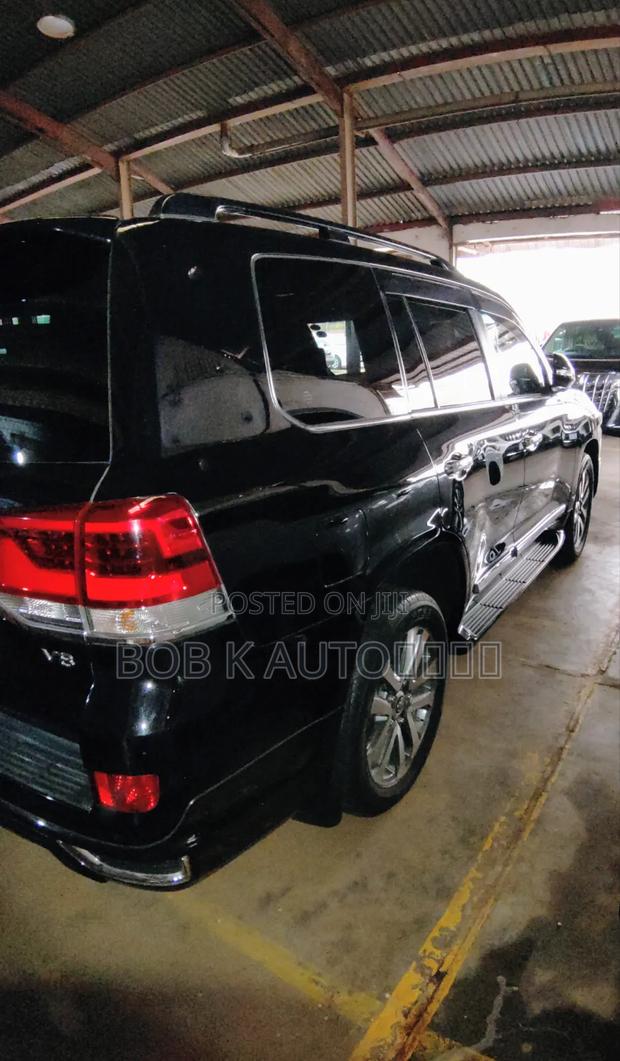 Toyota Land Cruiser 2020 Black
