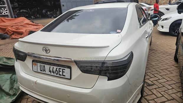 Toyota Mark X 2014 Silver